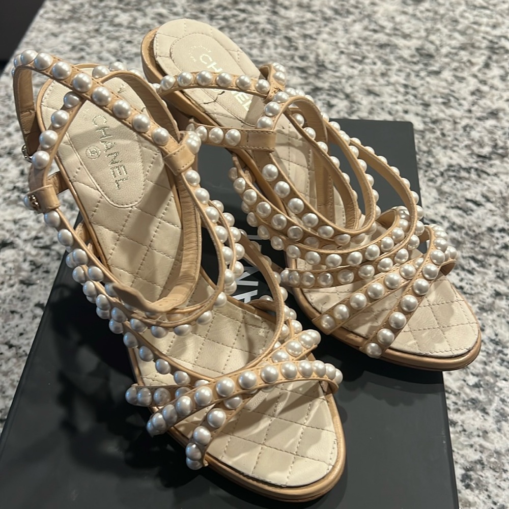 Gorgeous Chanel Pearl and Cream Stappy Stilettos